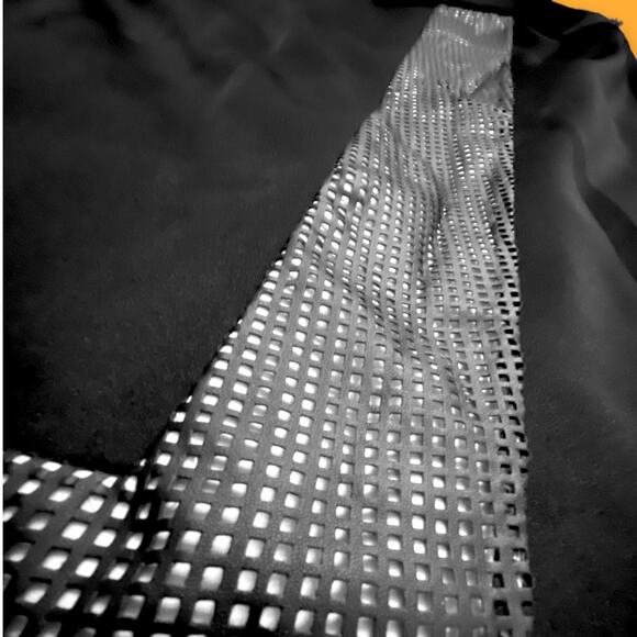 Lane Bryant Black and White Pleather Mesh Accent Asymmetrical Mini Skirt Size 26 - Picture 2 of 7